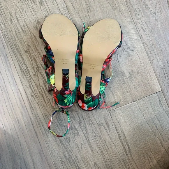 Cinderella of Boston Tropical Lace-Up Stiletto Heels in Green and Pink Size 4.5W - Picture 5 of 6